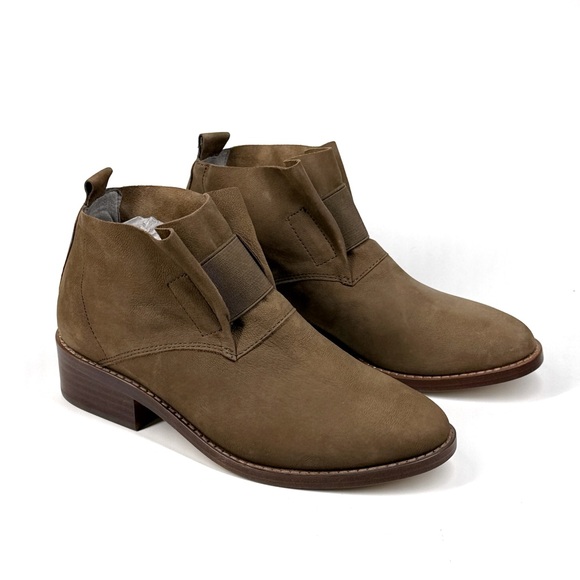 EILEEN FISHER Soul Tumbled Nubuck Leather Ankle Booties Size 5.5 Brown Elasticic - Picture 1 of 8